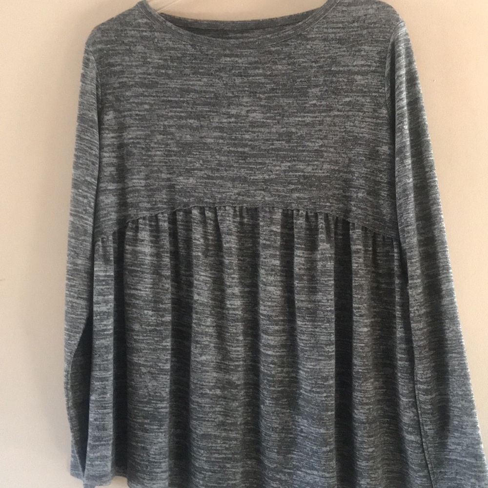 Isobel Maternity - Top by Ingrid & Isabel Size Medium